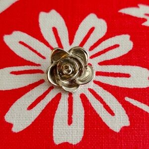 3/$15 Rose pendant